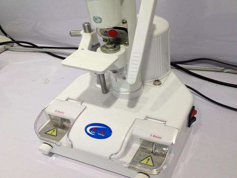 鏡片鉆孔機(jī)怎么用？具體流程分享！